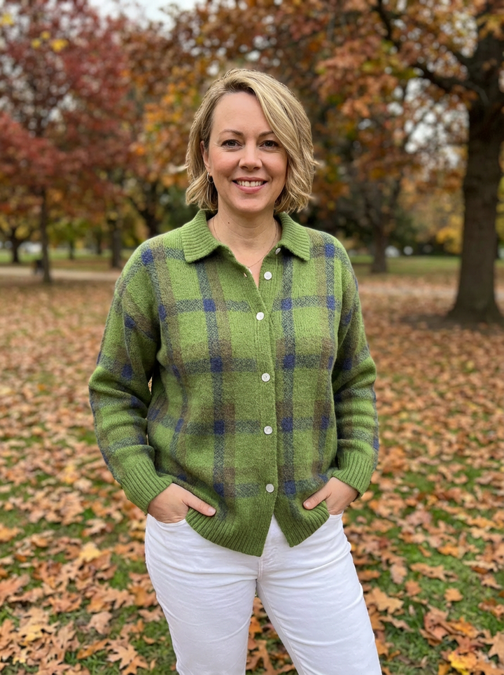 Danique™ | Cloud-Soft Plaid Button-Up